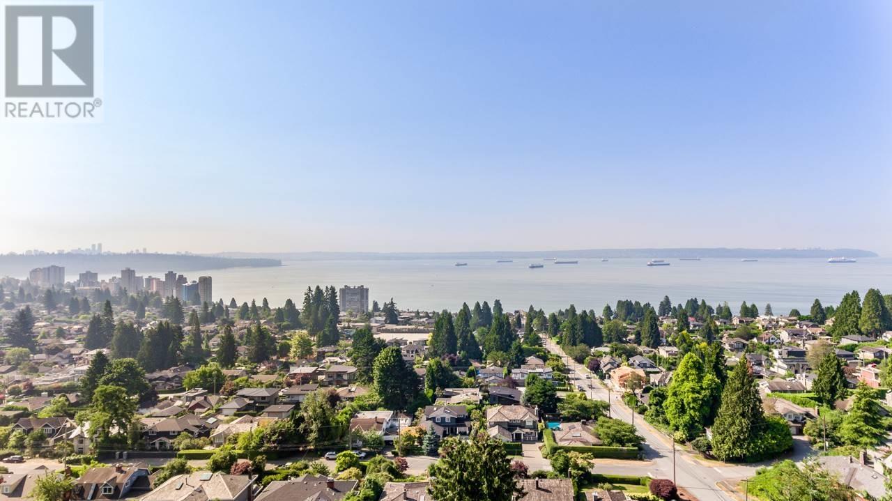 2479 OTTAWA AVENUE, west vancouver, British Columbia