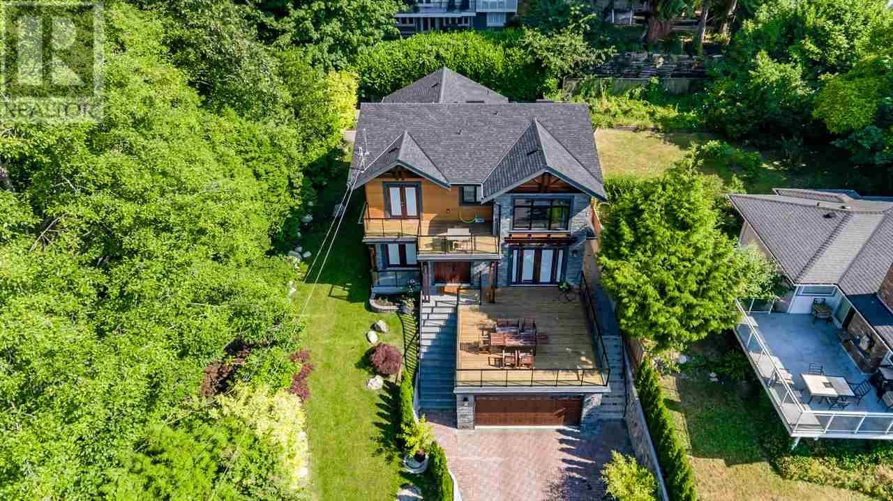Property at 2479 OTTAWA AVENUE image 2