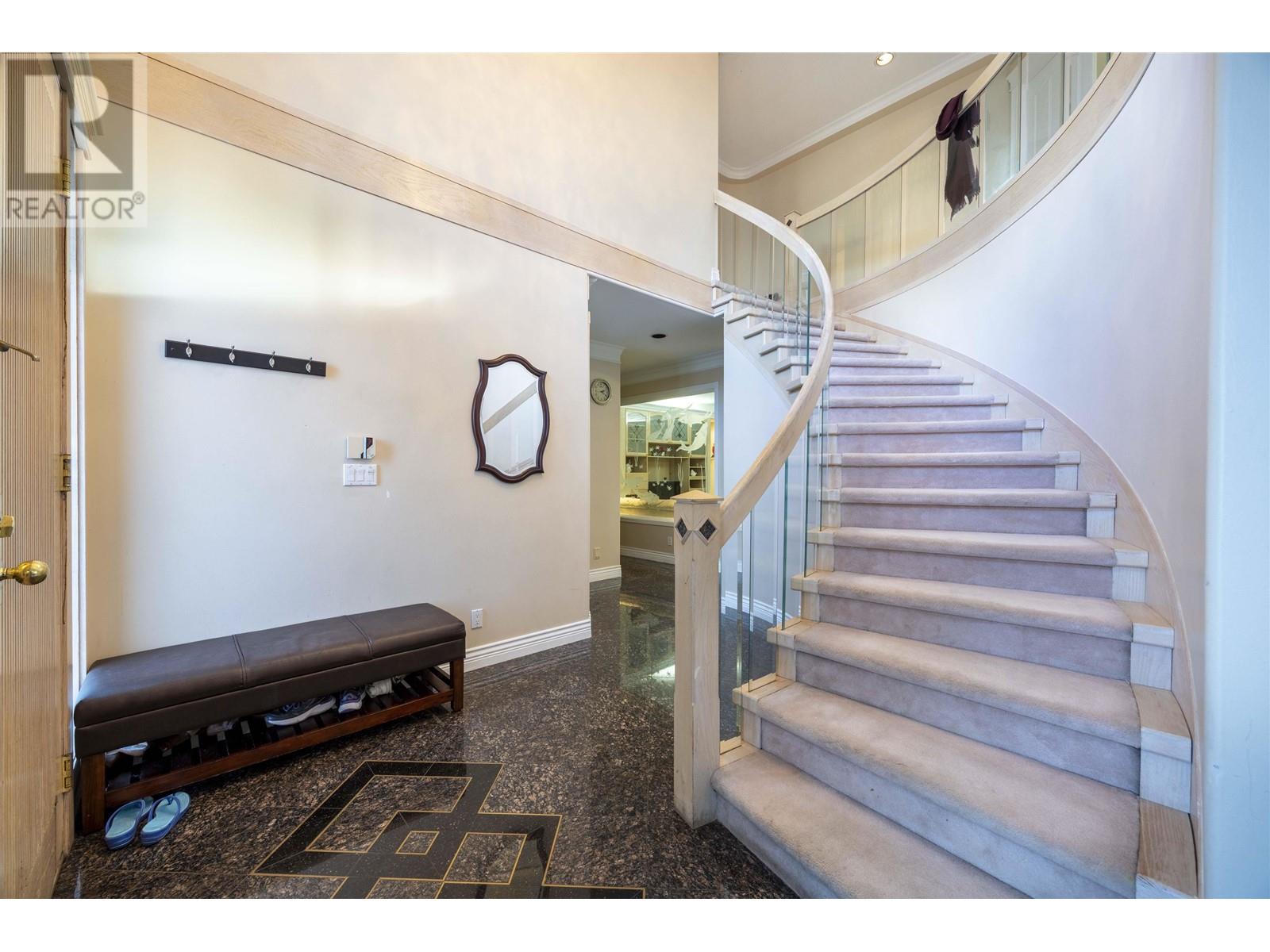 8720 Saunders Road, Richmond, British Columbia  V7A 2A7 - Photo 2 - R2964032
