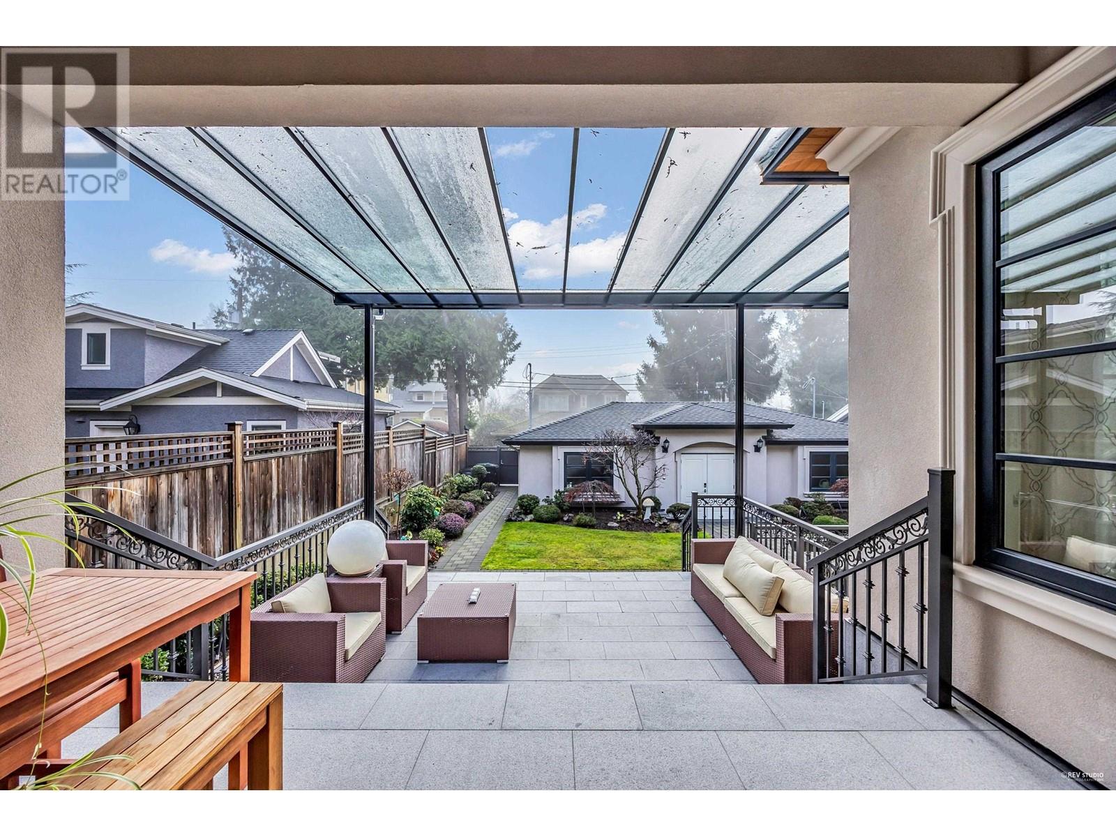 Listing Picture 8 of 40 : 1756 W 61ST AVENUE, Vancouver / 溫哥華 - 魯藝地產 Yvonne Lu Group - MLS Medallion Club Member