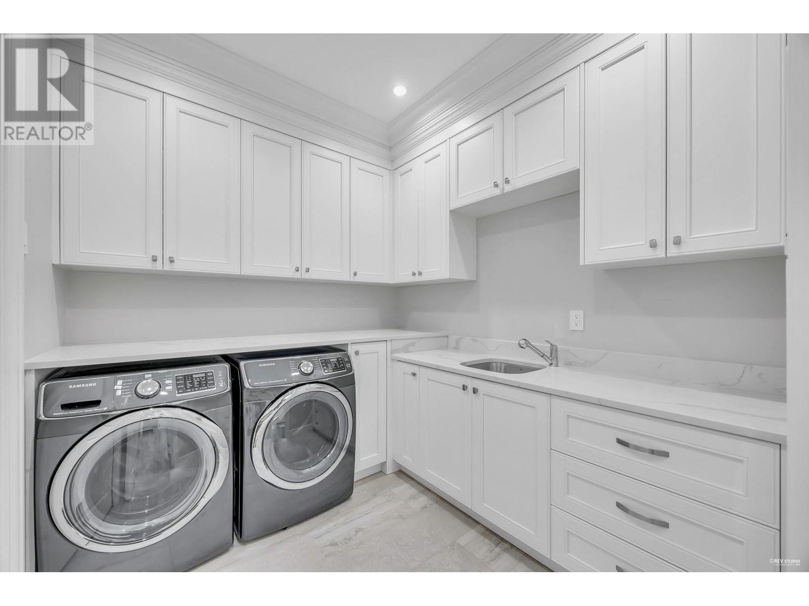 Listing Picture 31 of 40 : 1756 W 61ST AVENUE, Vancouver / 溫哥華 - 魯藝地產 Yvonne Lu Group - MLS Medallion Club Member