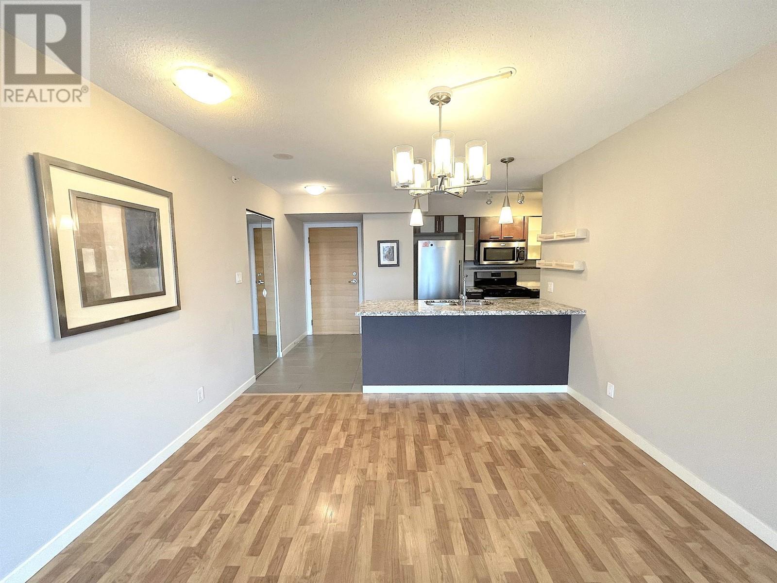 Listing Picture 7 of 34 : 1202 7888 SABA ROAD, Richmond / 烈治文 - 魯藝地產 Yvonne Lu Group - MLS Medallion Club Member