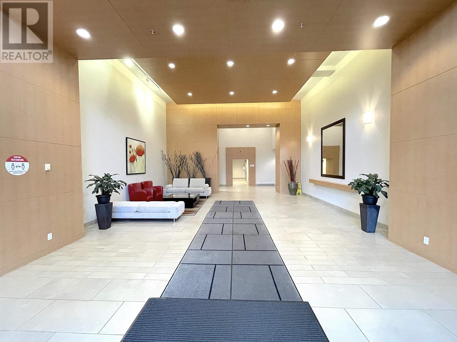 Listing Picture 2 of 34 : 1202 7888 SABA ROAD, Richmond / 烈治文 - 魯藝地產 Yvonne Lu Group - MLS Medallion Club Member