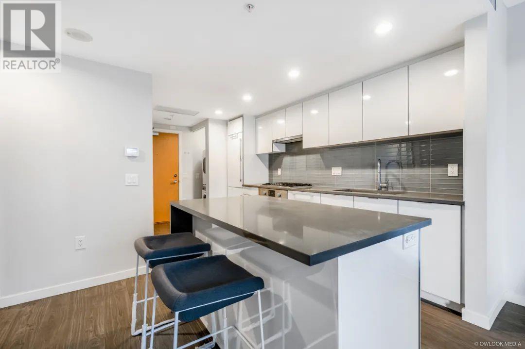 Listing Picture 5 of 23 : 309 3333 BROWN ROAD, Richmond / 烈治文 - 魯藝地產 Yvonne Lu Group - MLS Medallion Club Member