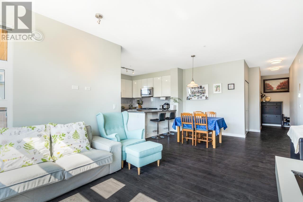 301 609 Cottonwood Avenue, Coquitlam, British Columbia  V3J 0H2 - Photo 6 - R2964071