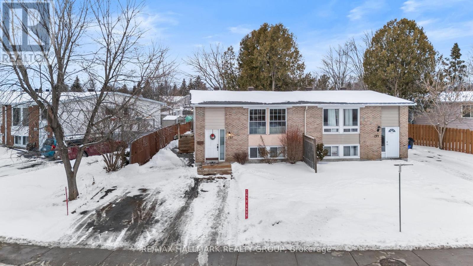 137 Glamorgan Drive, Ottawa, Ontario  K2L 1R7 - Photo 1 - X11951519