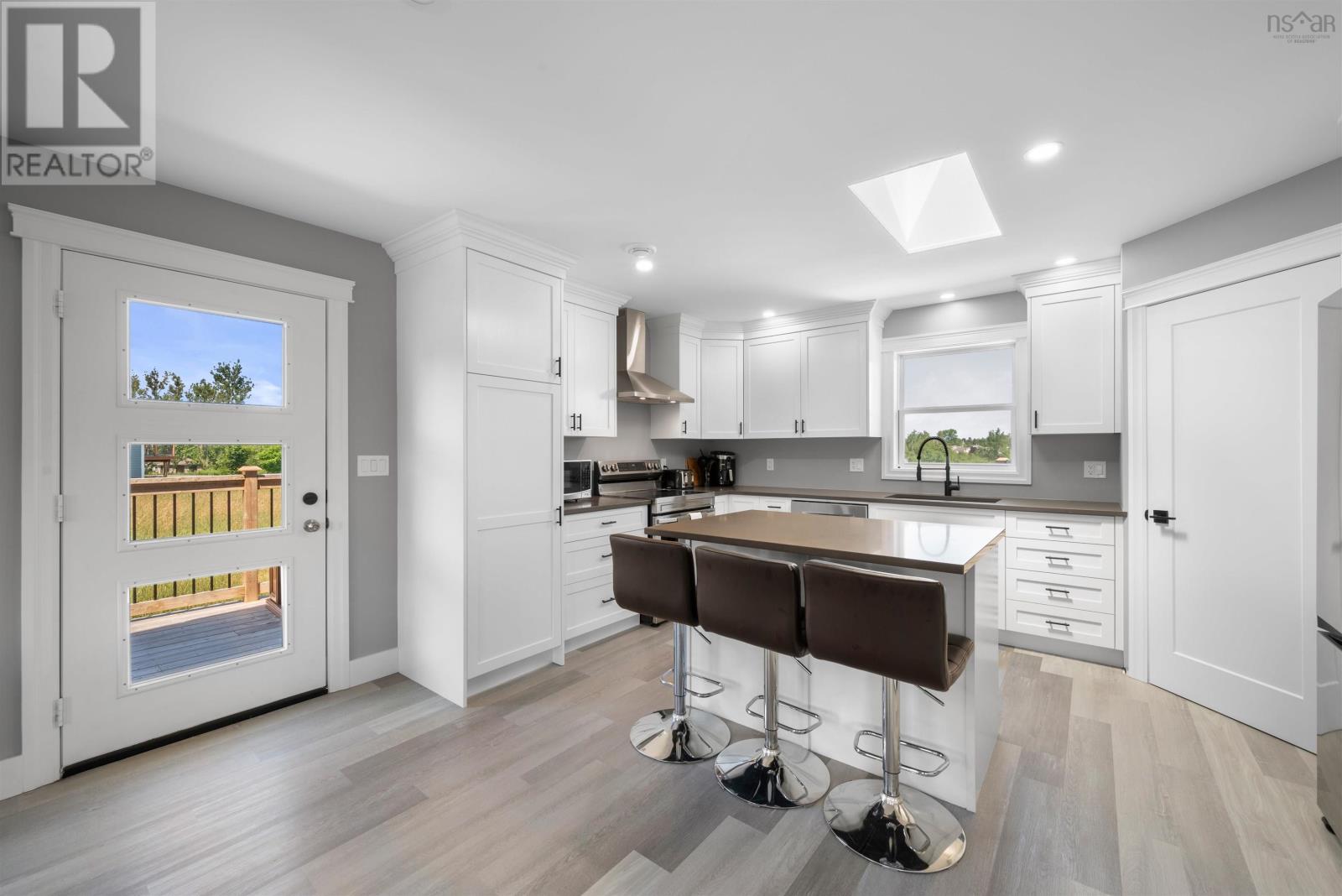 927 Windsor Back Road, Three Mile Plains, Nova Scotia  B0N 2T0 - Photo 11 - 202502381