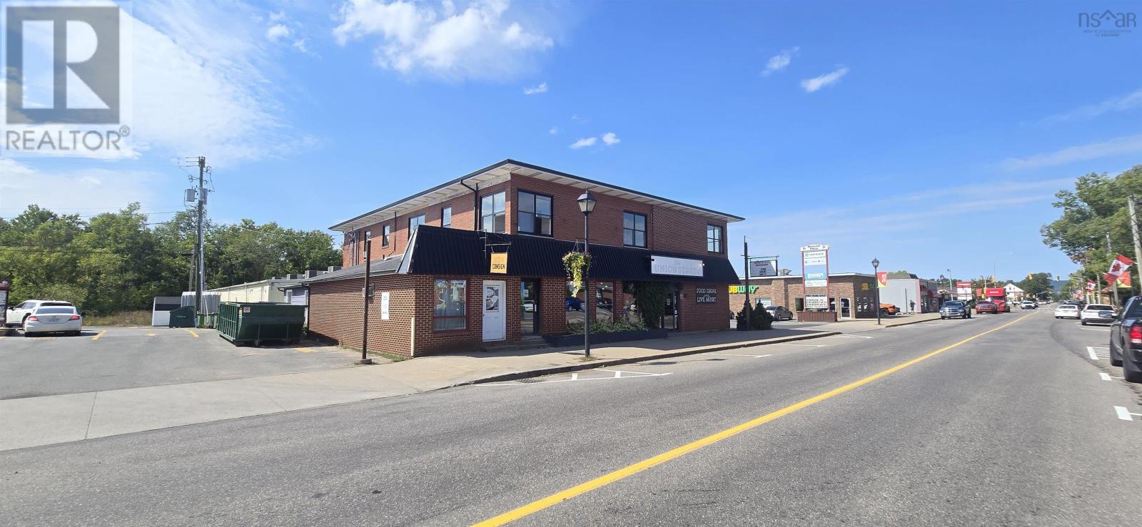 183 Commercial Street, Berwick, Nova Scotia  B0P 1E0 - Photo 3 - 202502385