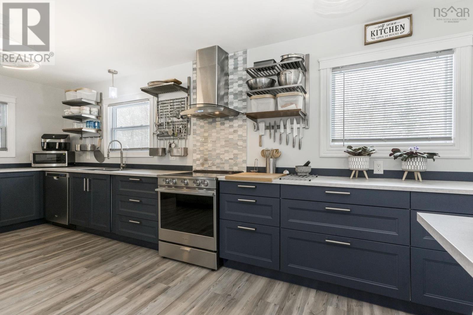 10 Maple Grove Ave., Lower Sackville, Nova Scotia  B4C 2G9 - Photo 10 - 202502392