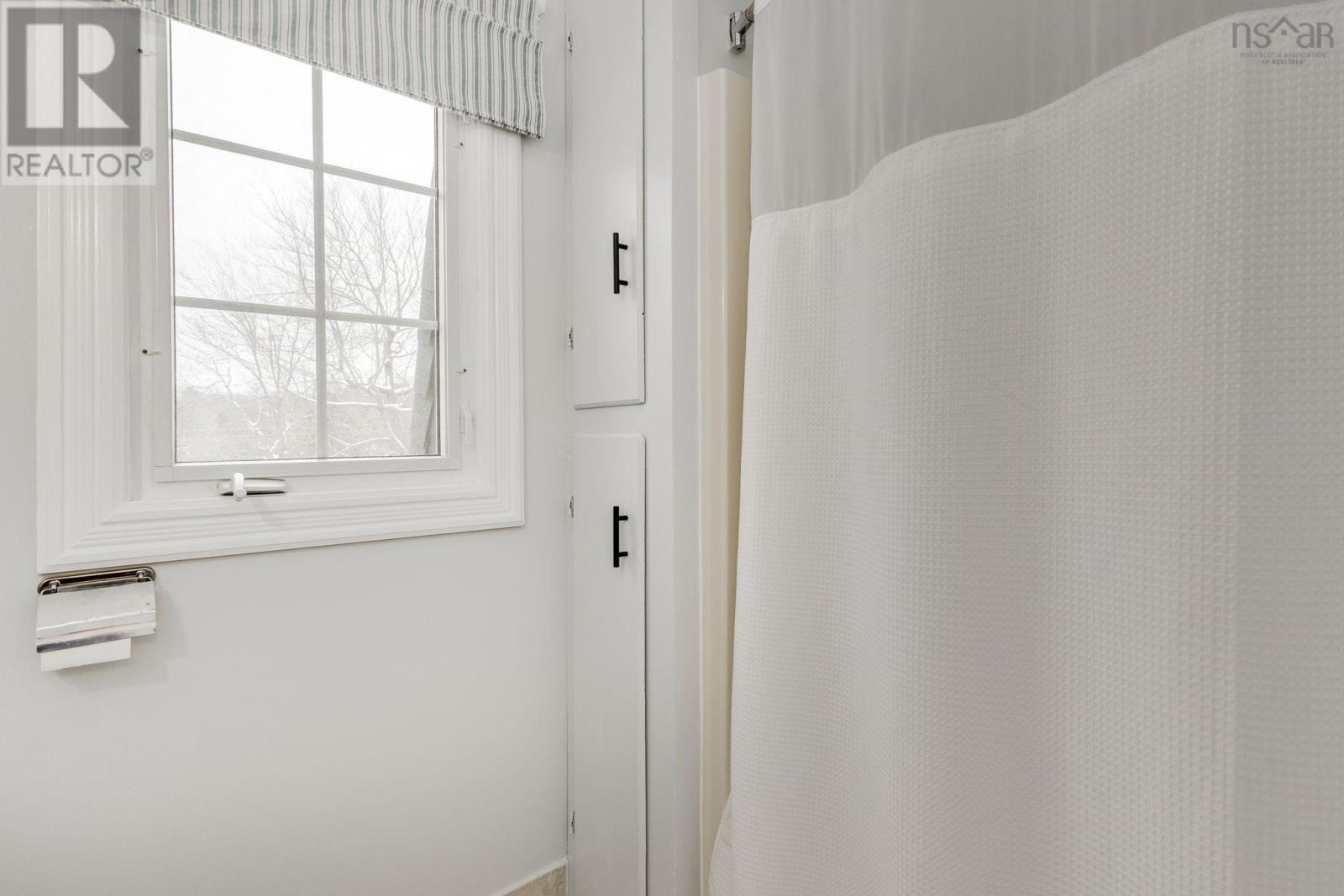 10 Maple Grove Ave., Lower Sackville, Nova Scotia  B4C 2G9 - Photo 22 - 202502392