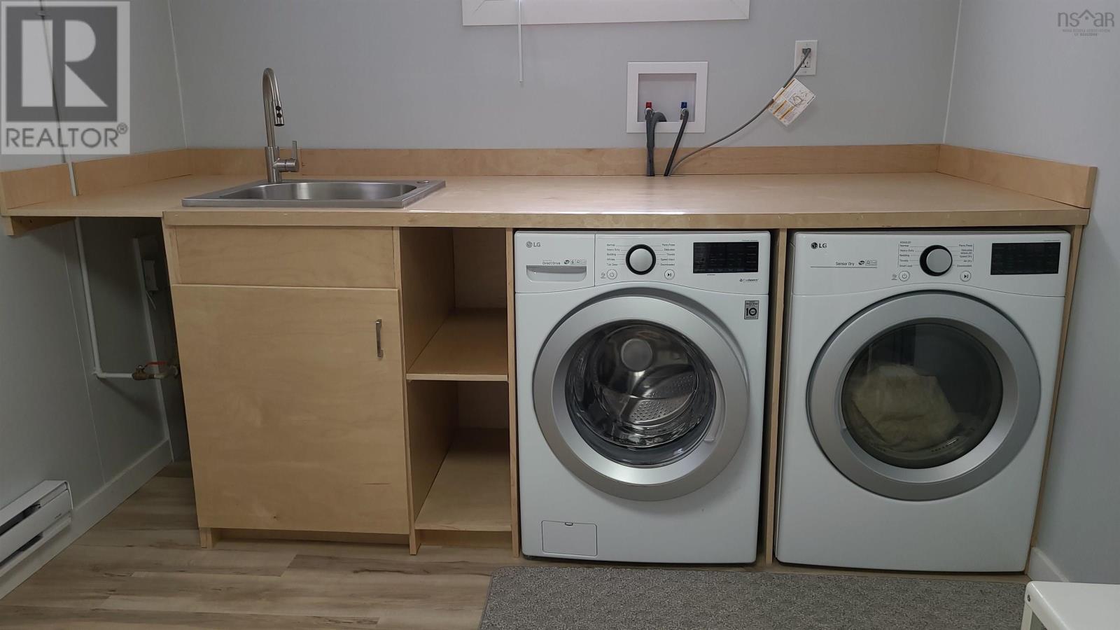 10 Maple Grove Ave., Lower Sackville, Nova Scotia  B4C 2G9 - Photo 36 - 202502392