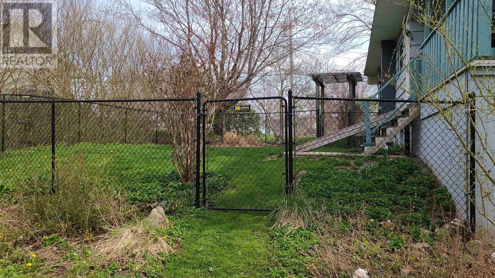 10 Maple Grove Ave., Lower Sackville, Nova Scotia  B4C 2G9 - Photo 40 - 202502392