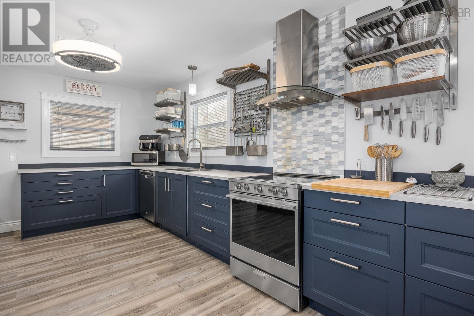 10 Maple Grove Ave., Lower Sackville, Nova Scotia  B4C 2G9 - Photo 5 - 202502392