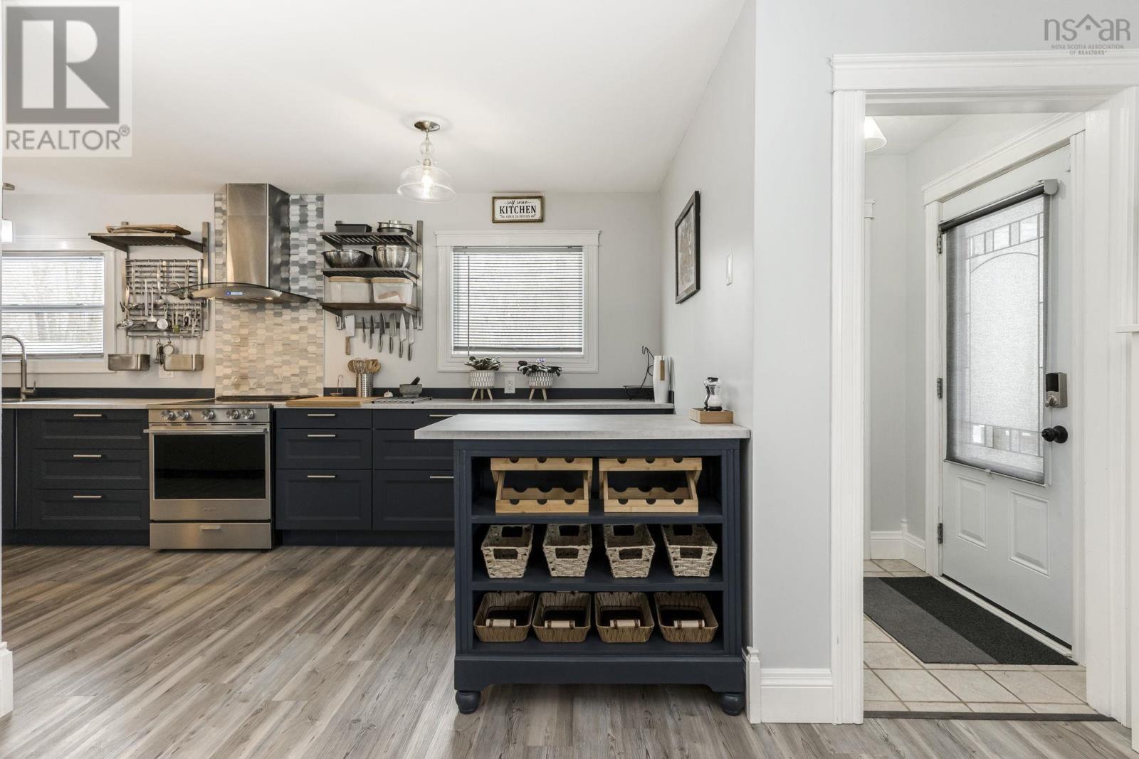 10 Maple Grove Ave., Lower Sackville, Nova Scotia  B4C 2G9 - Photo 7 - 202502392