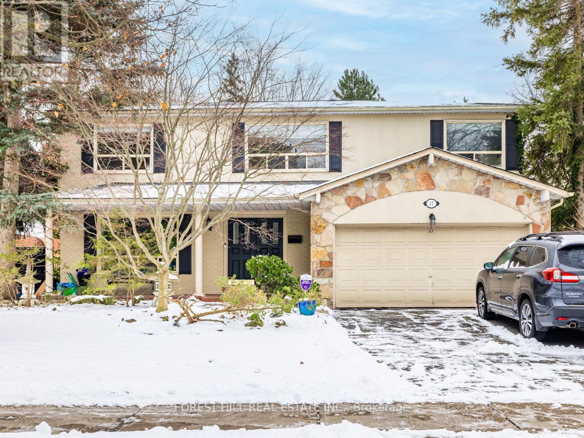 37 ABBEYWOOD TRAIL, Toronto, Ontario