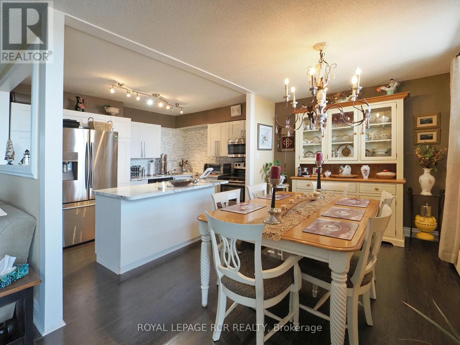 Property at 1003 - 3533 DERRY ROAD E image 3