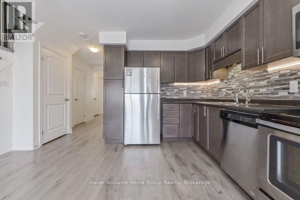 81 Westminster Crescent, Centre Wellington, Ontario  N1M 1C4 - Photo 7 - X11944314