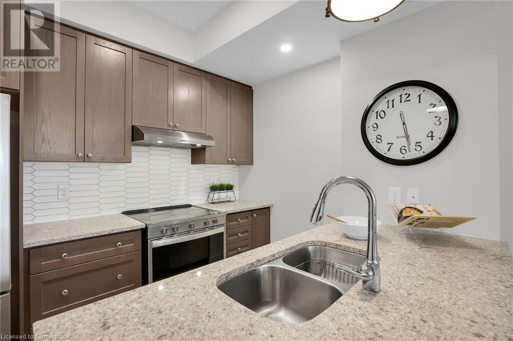 12 Blanshard Street Unit# 203, Hamilton, Ontario  L8P 4A9 - Photo 18 - 40696316