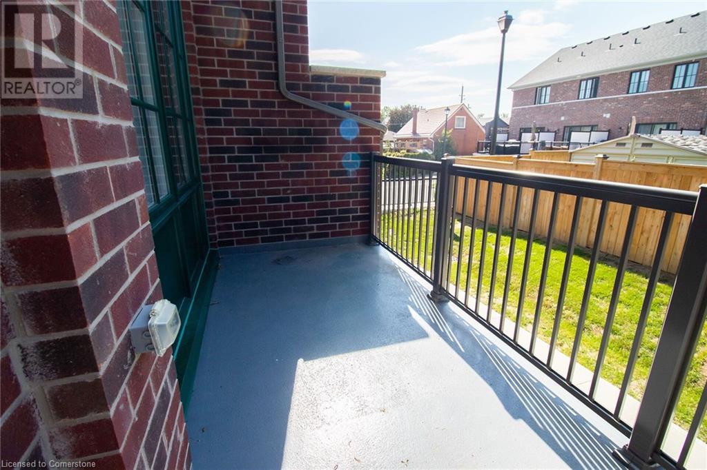 12 Blanshard Street Unit# 203, Hamilton, Ontario  L8P 4A9 - Photo 4 - 40696316