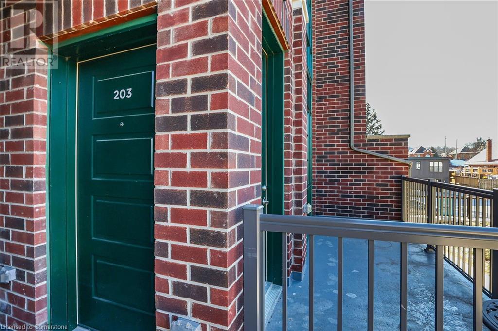 12 Blanshard Street Unit# 203, Hamilton, Ontario  L8P 4A9 - Photo 7 - 40696316