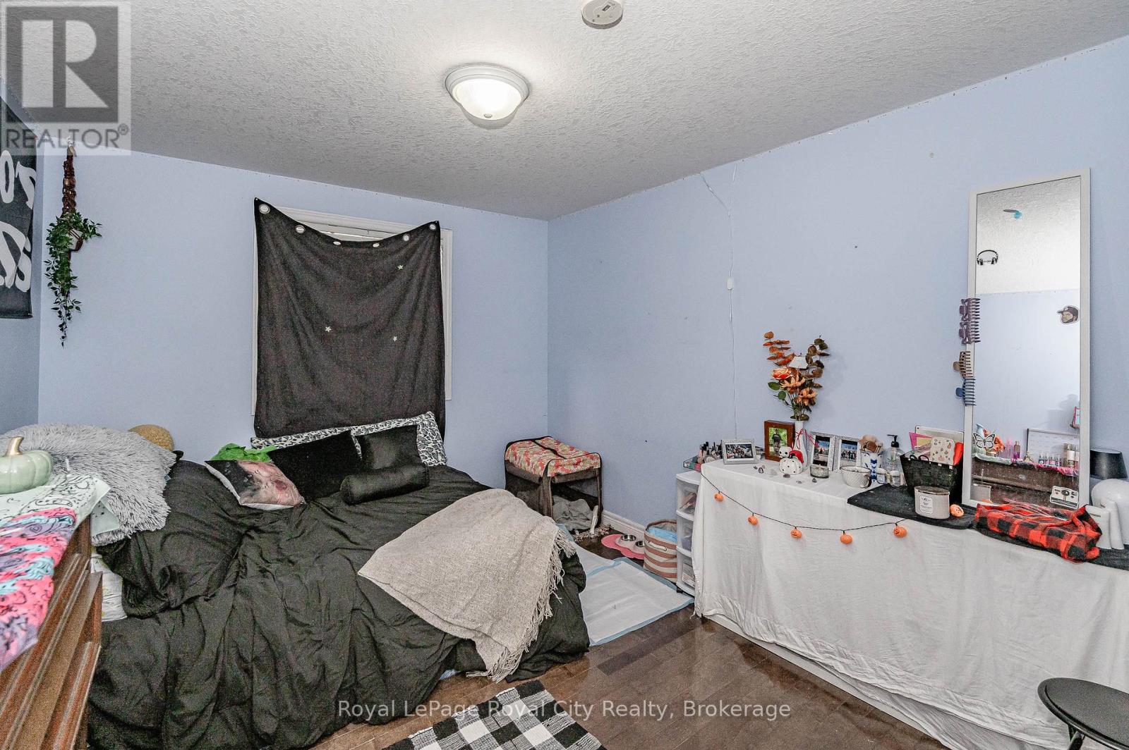 19 Sinclair Street, Guelph, Ontario  N1L 1S1 - Photo 21 - X11959492