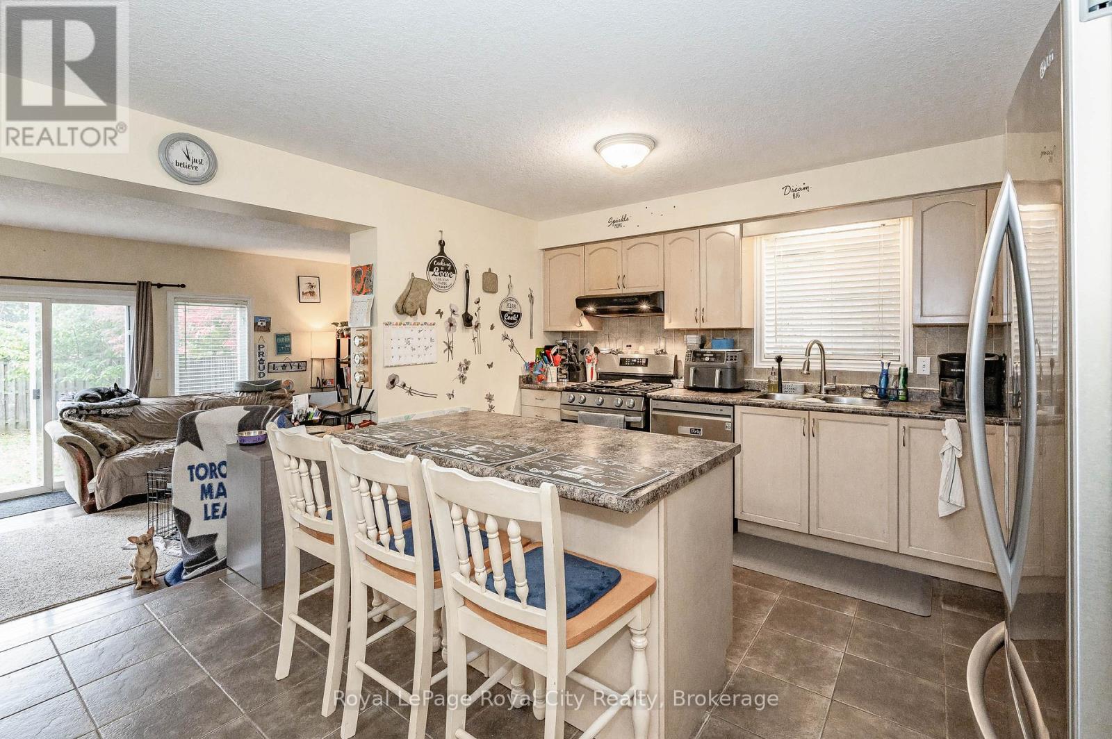 19 Sinclair Street, Guelph, Ontario  N1L 1S1 - Photo 6 - X11959492