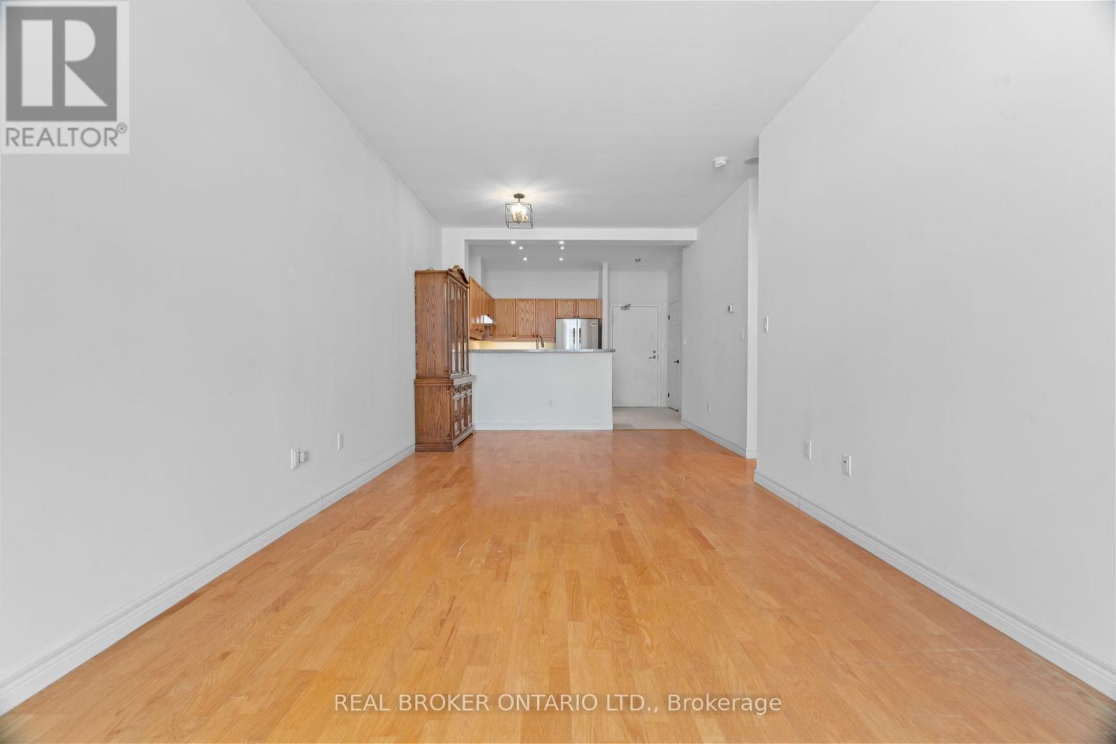 404 - 1 Leaside Park Drive, Toronto, Ontario  M4H 1R1 - Photo 11 - C11959385