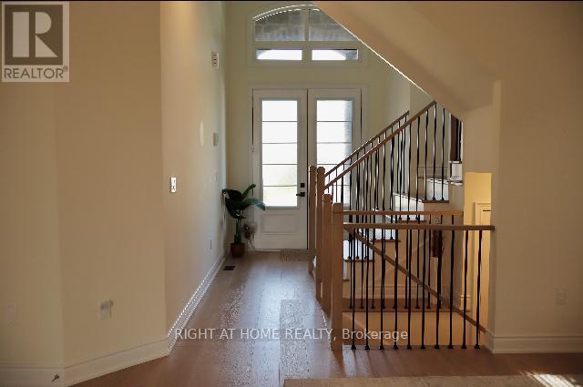 Property at 1373 BLACKMORE STREET image 4