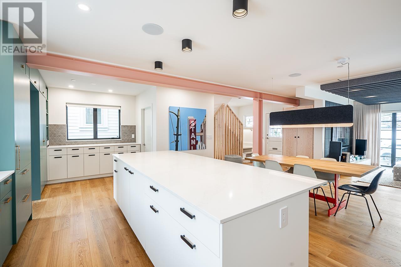 Listing Picture 10 of 40 : 769 W 20TH AVENUE, Vancouver / 溫哥華 - 魯藝地產 Yvonne Lu Group - MLS Medallion Club Member