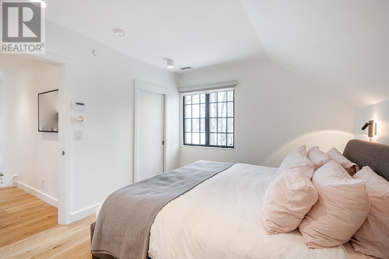 Listing Picture 18 of 40 : 769 W 20TH AVENUE, Vancouver / 溫哥華 - 魯藝地產 Yvonne Lu Group - MLS Medallion Club Member