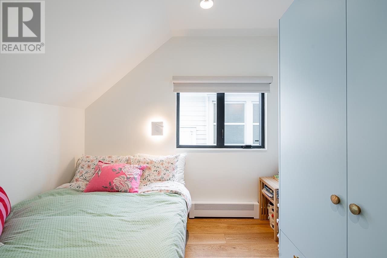 Listing Picture 23 of 40 : 769 W 20TH AVENUE, Vancouver / 溫哥華 - 魯藝地產 Yvonne Lu Group - MLS Medallion Club Member