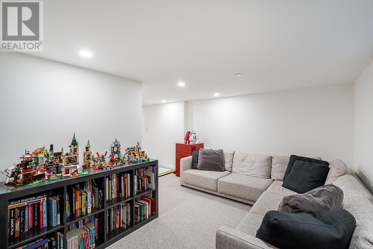 Listing Picture 29 of 40 : 769 W 20TH AVENUE, Vancouver / 溫哥華 - 魯藝地產 Yvonne Lu Group - MLS Medallion Club Member