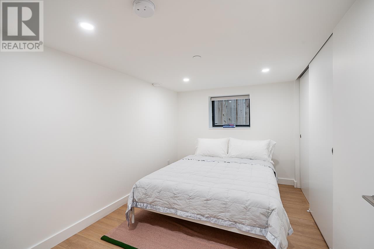 Listing Picture 31 of 40 : 769 W 20TH AVENUE, Vancouver / 溫哥華 - 魯藝地產 Yvonne Lu Group - MLS Medallion Club Member