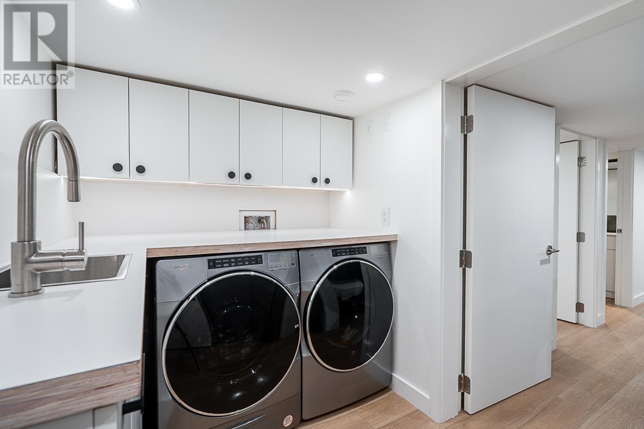 Listing Picture 33 of 40 : 769 W 20TH AVENUE, Vancouver / 溫哥華 - 魯藝地產 Yvonne Lu Group - MLS Medallion Club Member