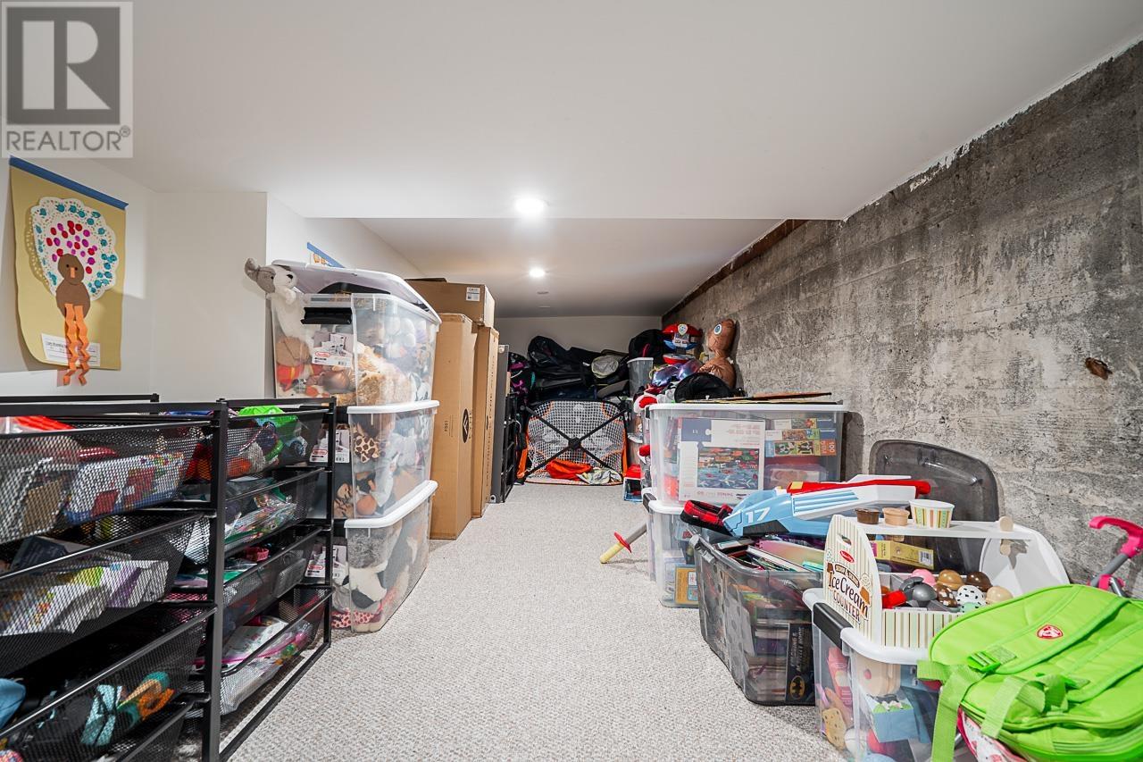 Listing Picture 34 of 40 : 769 W 20TH AVENUE, Vancouver / 溫哥華 - 魯藝地產 Yvonne Lu Group - MLS Medallion Club Member