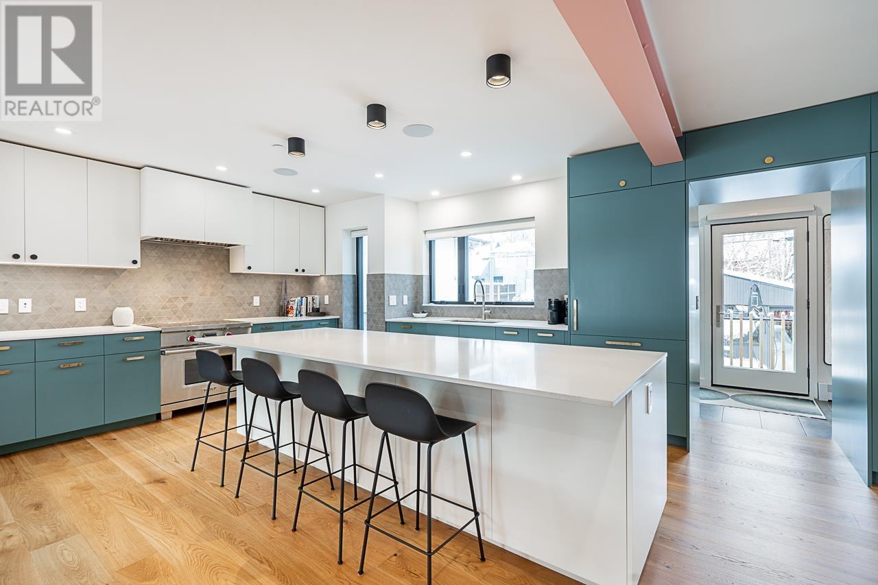 Listing Picture 7 of 40 : 769 W 20TH AVENUE, Vancouver / 溫哥華 - 魯藝地產 Yvonne Lu Group - MLS Medallion Club Member