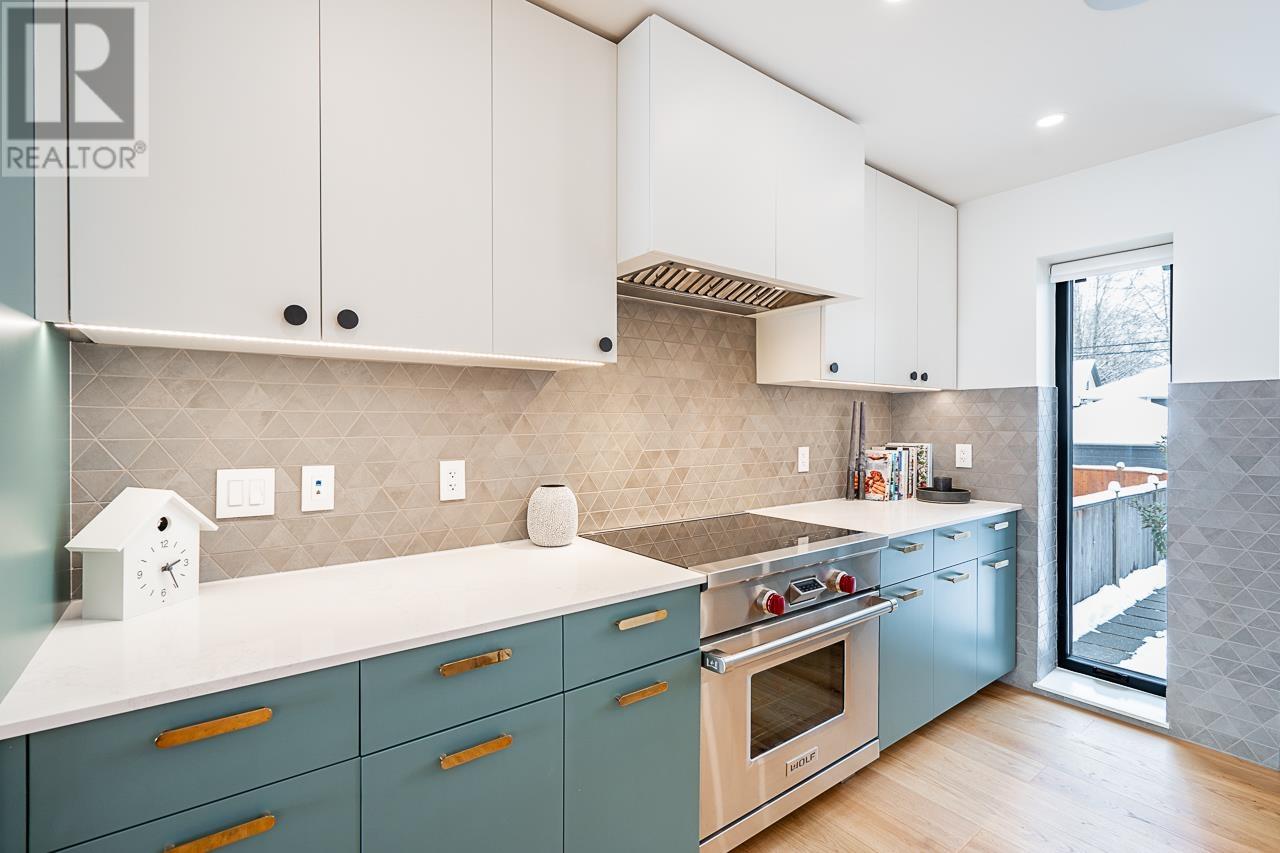 Listing Picture 8 of 40 : 769 W 20TH AVENUE, Vancouver / 溫哥華 - 魯藝地產 Yvonne Lu Group - MLS Medallion Club Member