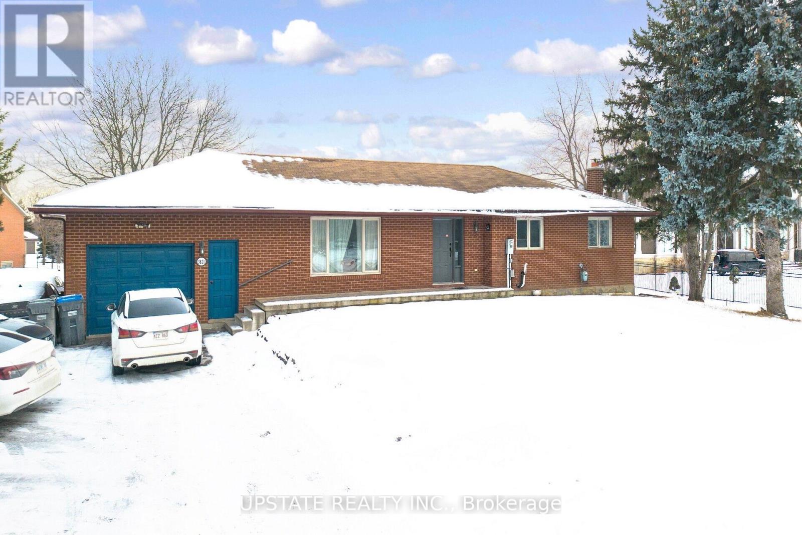 3821 Countryside Drive, Brampton, Ontario  L6P 0T5 - Photo 1 - W11959711