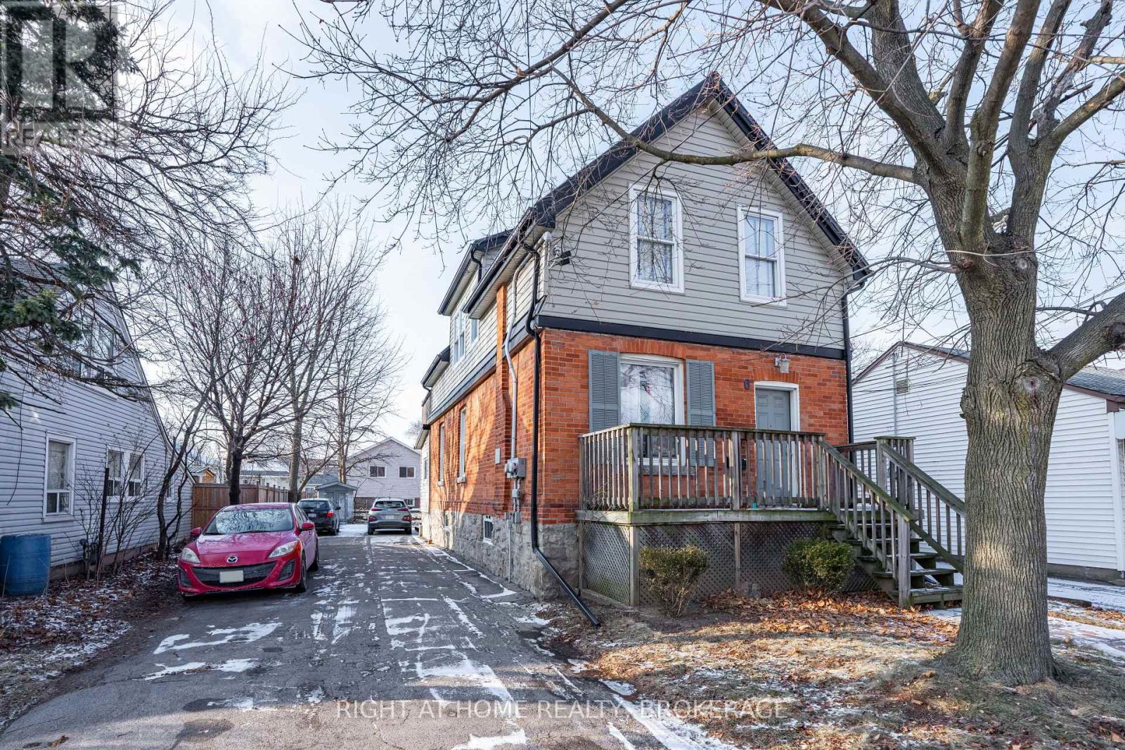 6 32nd Street E, Hamilton, Ontario  L8V 3R6 - Photo 1 - X11959716