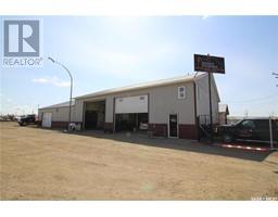 102 5th Avenue W, Battleford, Ca