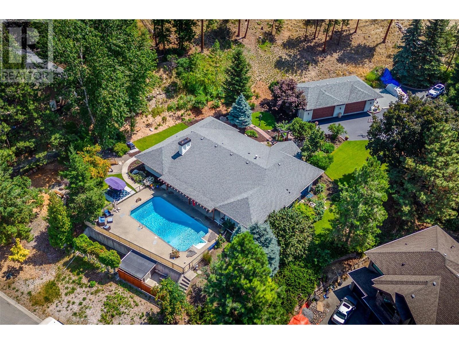 Property at 514 Hawes Court image 3