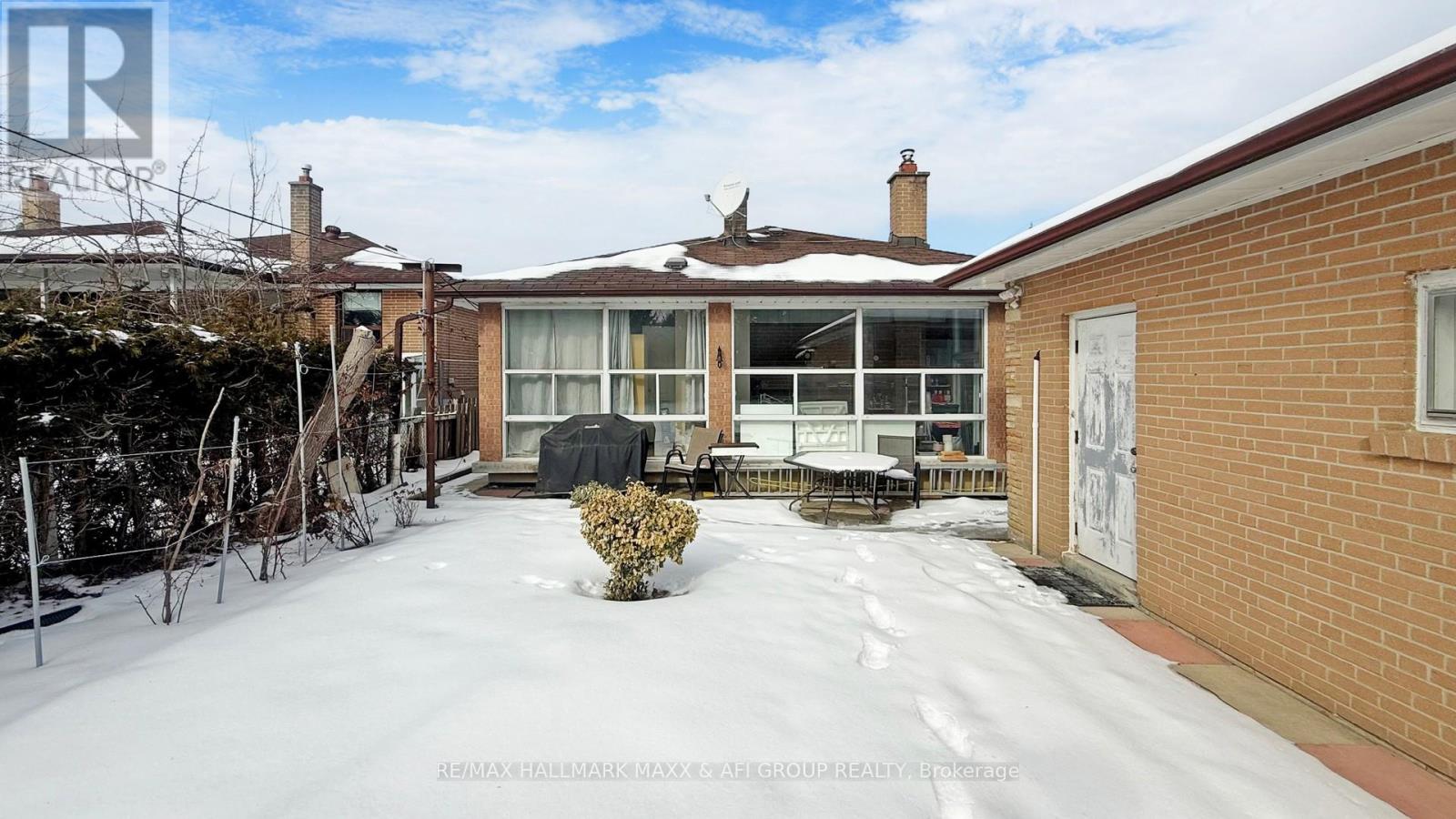 53 Caines Avenue, Toronto, Ontario  M2R 2L2 - Photo 28 - C11949175