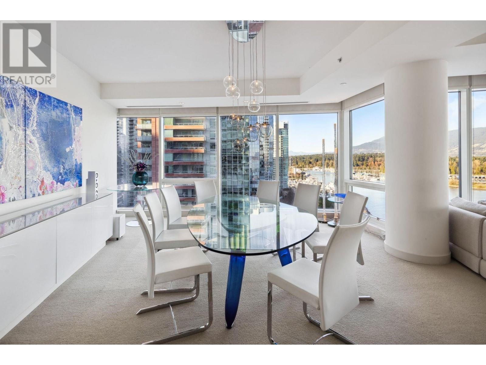 Listing Picture 8 of 28 : 1401 1139 W CORDOVA STREET, Vancouver / 溫哥華 - 魯藝地產 Yvonne Lu Group - MLS Medallion Club Member