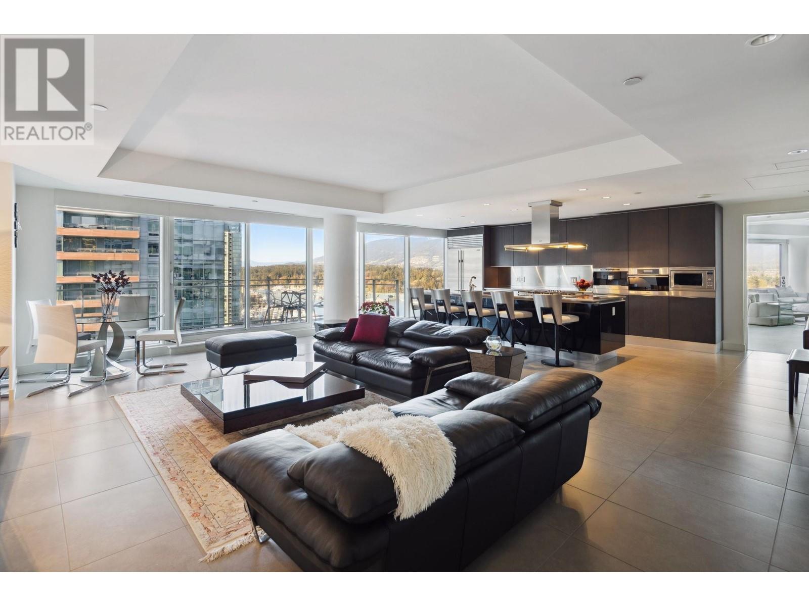 Listing Picture 13 of 28 : 1401 1139 W CORDOVA STREET, Vancouver / 溫哥華 - 魯藝地產 Yvonne Lu Group - MLS Medallion Club Member