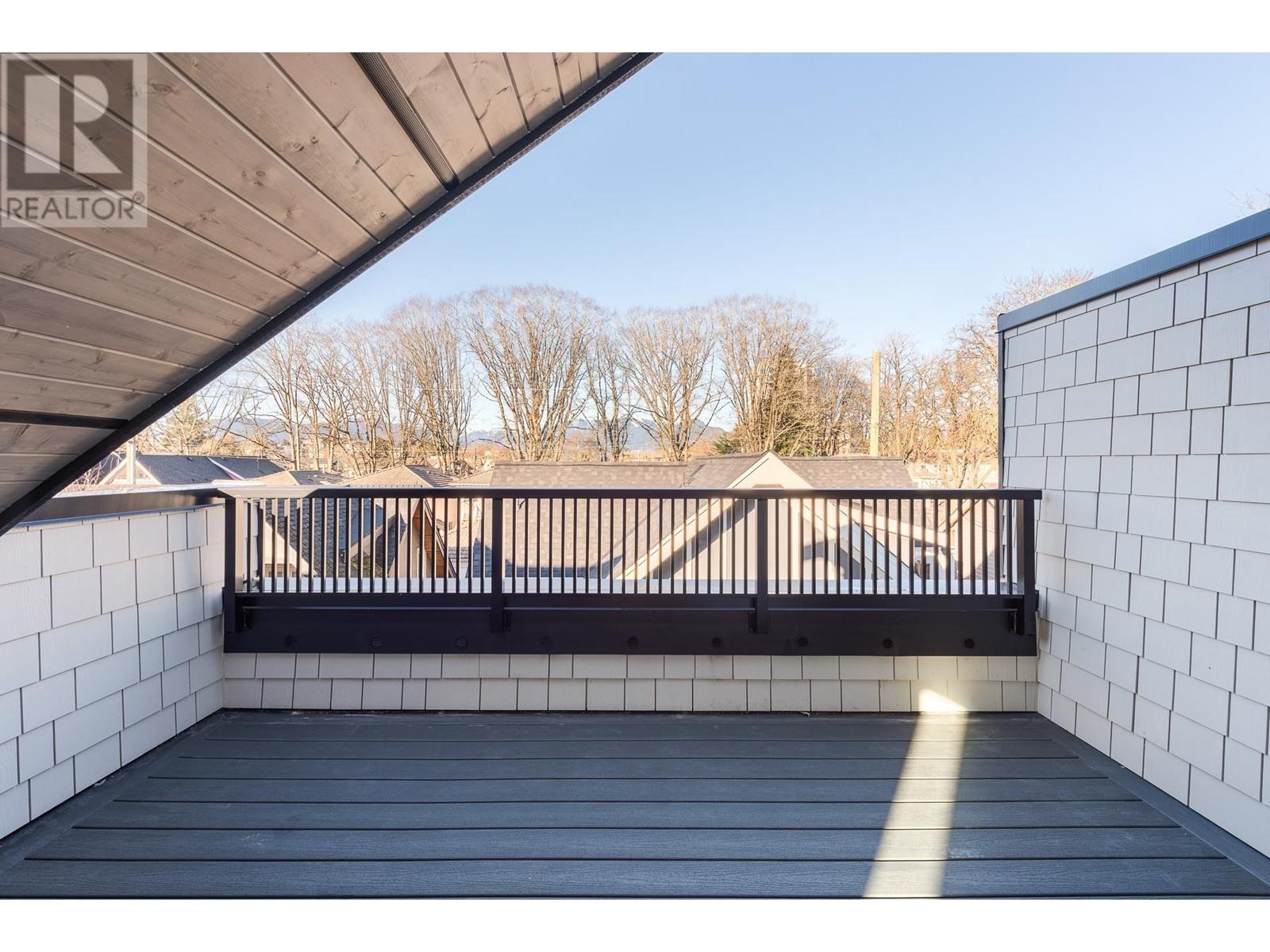 Listing Picture 21 of 24 : 1073 E 22ND AVENUE, Vancouver / 溫哥華 - 魯藝地產 Yvonne Lu Group - MLS Medallion Club Member