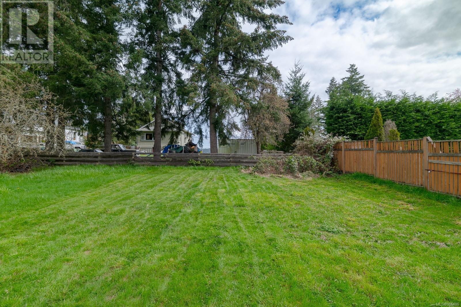Property at 293 4th Ave Exten image 3