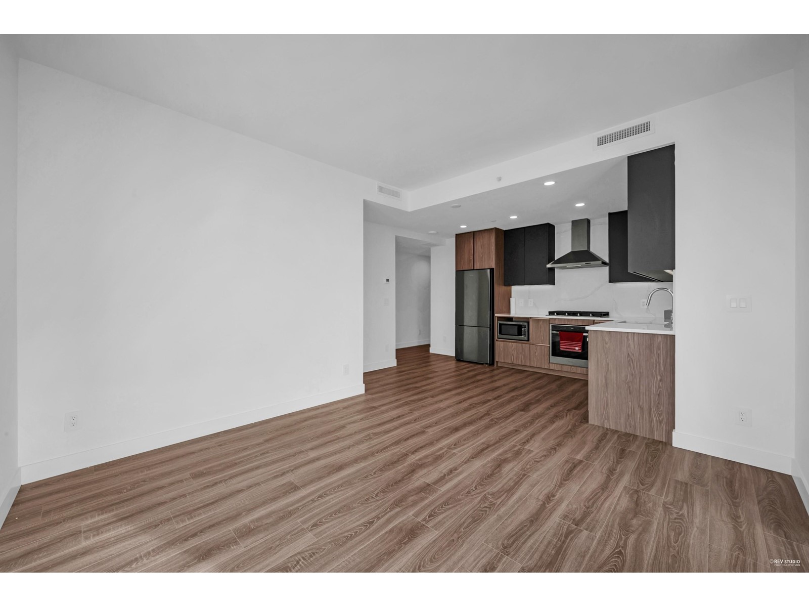2607 10750 135a Street, Surrey, British Columbia  V3T 0V4 - Photo 9 - R2963959
