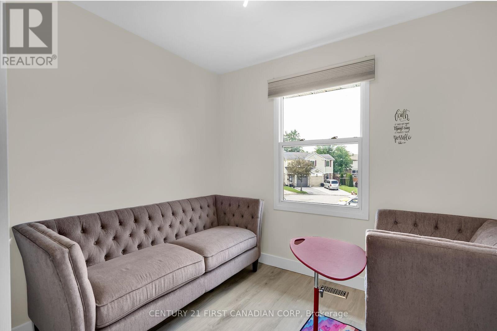 Photo 17 of 29 for 67 Roundhill Court