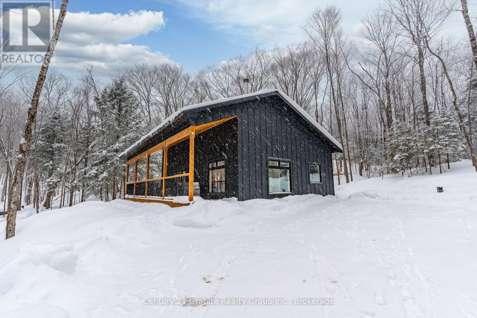 1218 Basshaunt Lake Road, Dysart Et Al (Guilford), Ontario  K0M 1S0 - Photo 2 - X11960195