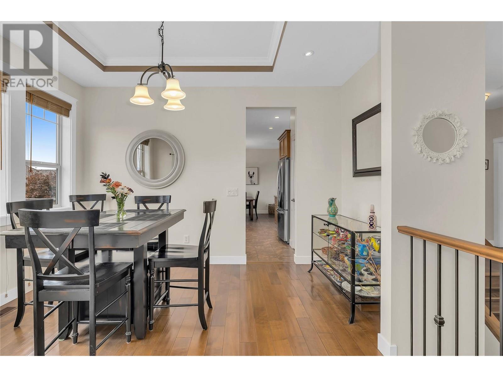 Property at 737 Kuipers Crescent image 2